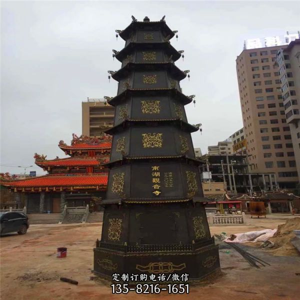景區(qū)鑄鐵多層浮雕寺院擺放佛塔雕塑