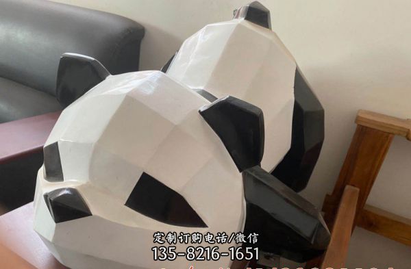 適合觀光景區擺放幾何創意可愛卡通玻璃鋼熊貓雕塑