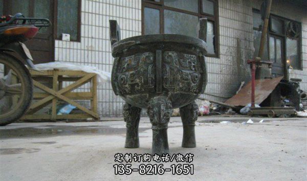 古代文物銅鑄寺廟鼎雕塑