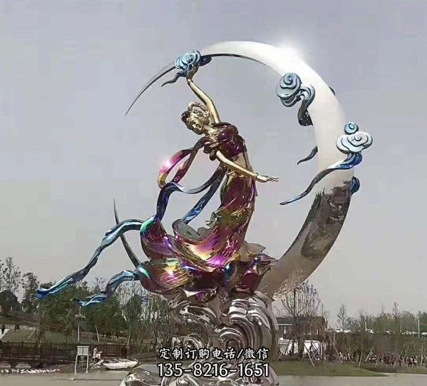 別墅小區(qū)擺放彩繪不銹鋼嫦娥奔月造型雕塑