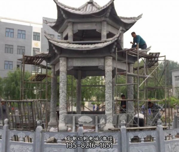醫院花園擺放仿古建筑雕刻龍紋石柱涼亭