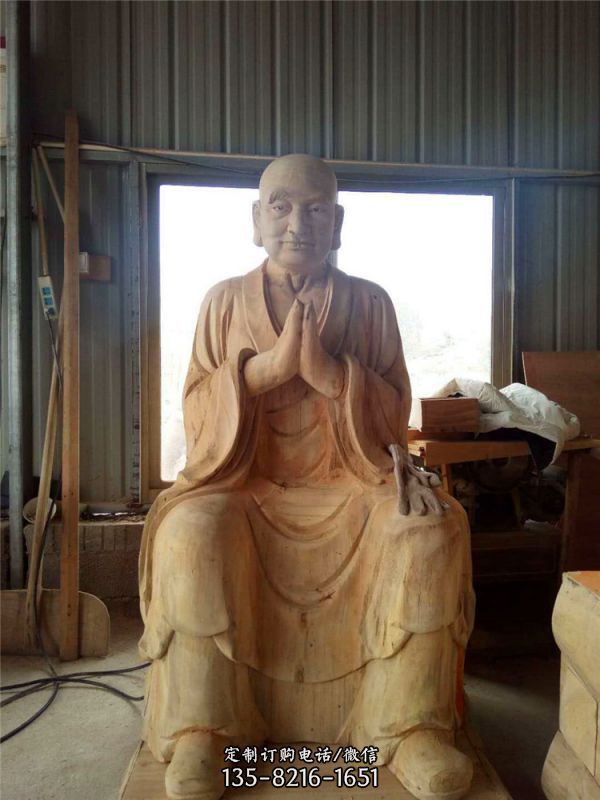 晚霞紅石雕寺廟供奉十八羅漢雕塑