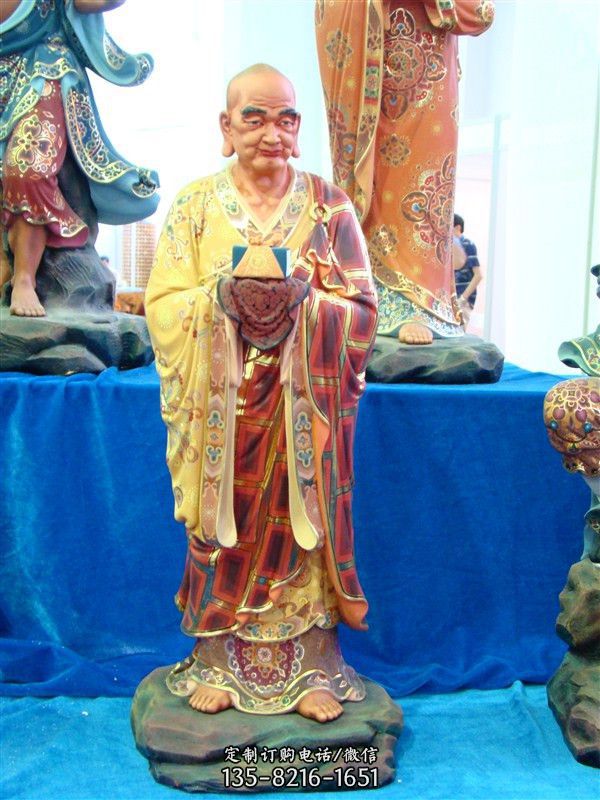 玻璃鋼彩繪大型戶外景觀十八羅漢雕塑