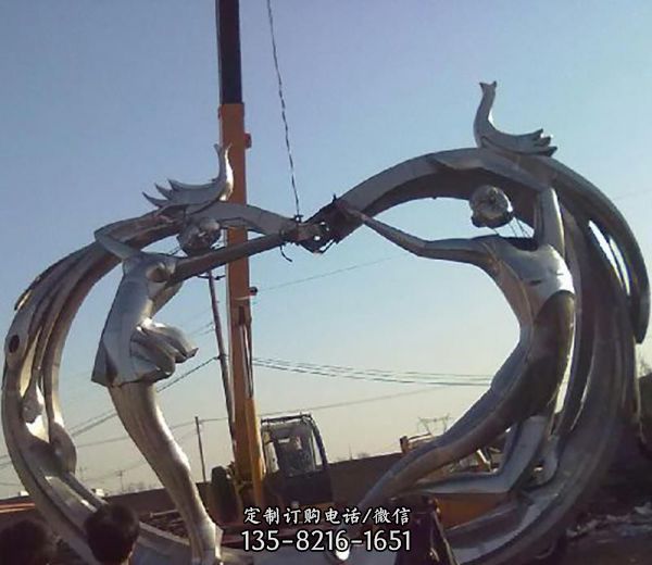 不銹鋼鏡面創意抽象男女愛心愛情雕塑