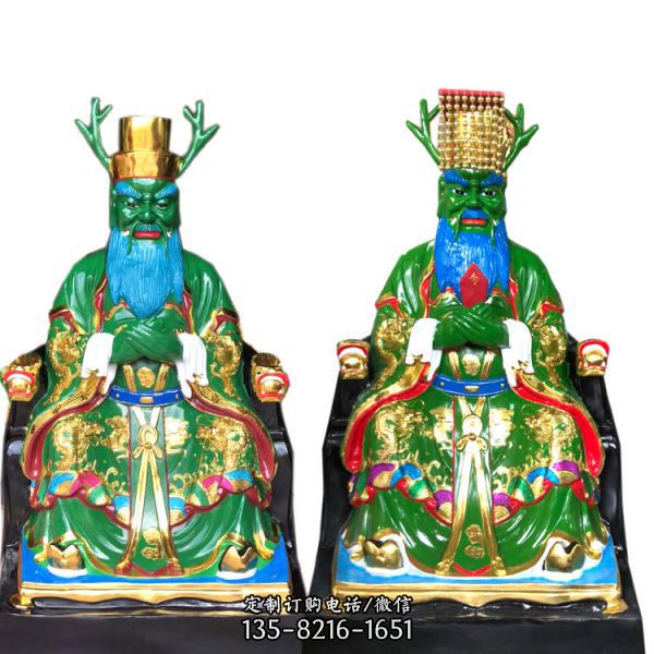 玻璃鋼彩繪創(chuàng)意寺廟龍王雕塑