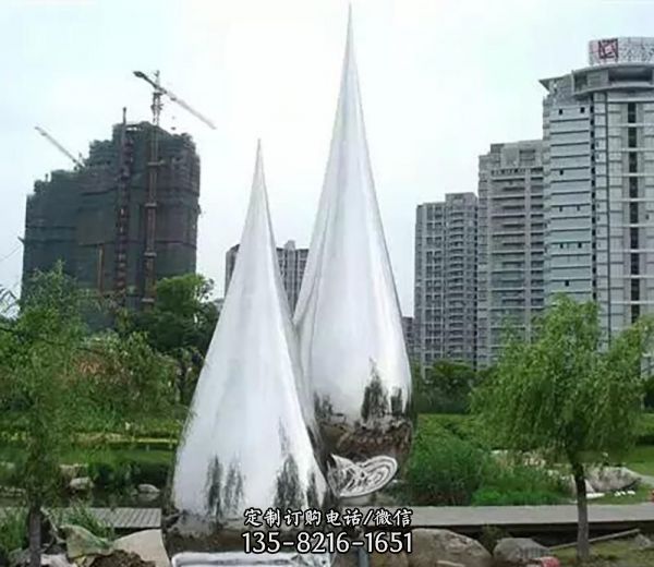 景區創意不銹鋼鏡面滴落的水滴雕塑