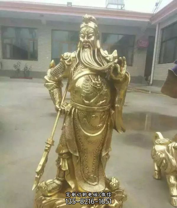 景區不銹鋼噴金烤漆大型站立的關公雕塑