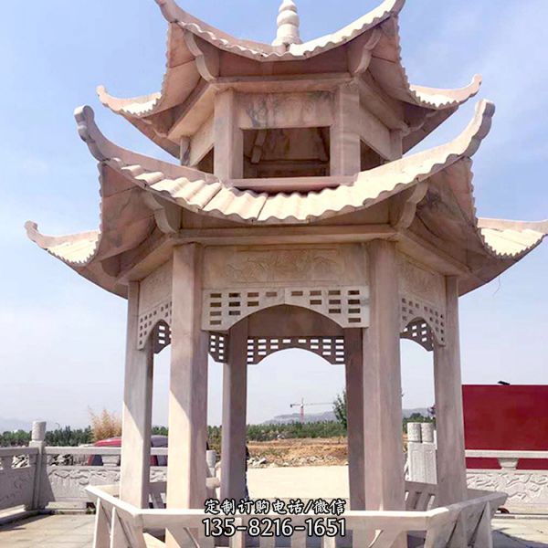 景區(qū)湖邊晚霞紅雙層鏤空休息涼亭