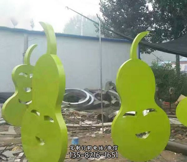 景區創意玻璃鋼梨雕塑