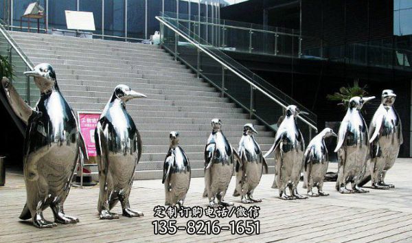 公園廣場不銹鋼鏡面白鋼創意姿態各異排隊等待的天鵝雕塑