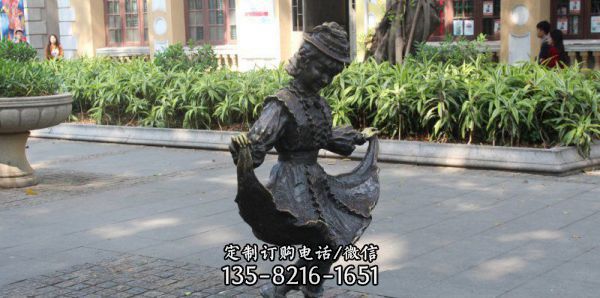 廣場小女孩跳舞人物玻璃鋼仿銅雕塑