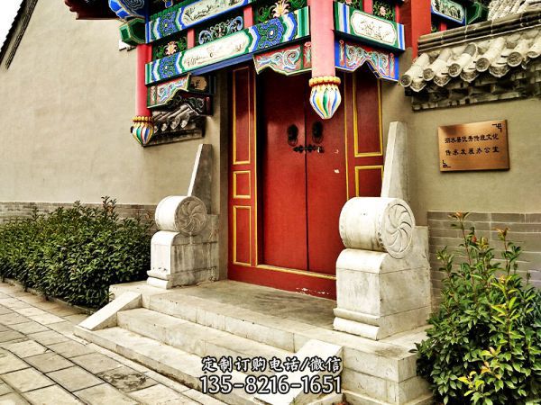  事業單位古建筑門口擺放漢白玉簡約石抱鼓雕塑