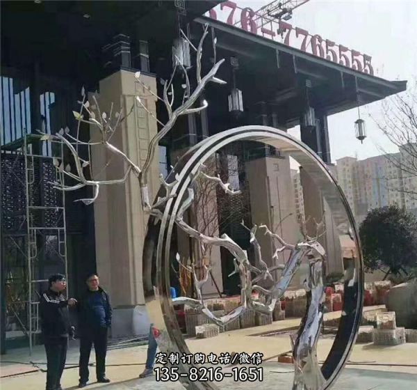 酒店戶外擺放不銹鋼鏡面樹枝雕塑