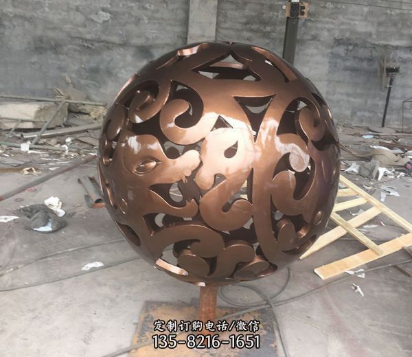 公園抽象不銹鋼噴金烤漆鏤空球雕塑