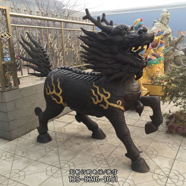 景區大型仿真動物景觀不銹鋼仿銅麒麟雕塑