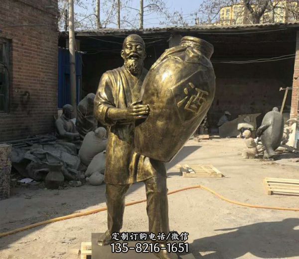 景區創意不銹鋼仿銅人物抱著酒缸景觀酒文化雕塑