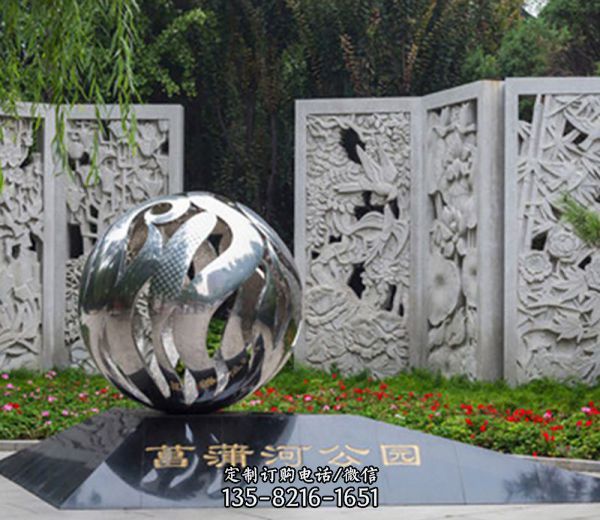 公園不銹鋼鏡面球形飄帶雕塑
