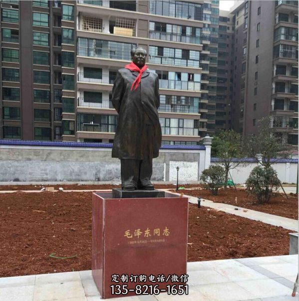 城市街道銅雕世界偉大領(lǐng)袖毛澤東雕塑