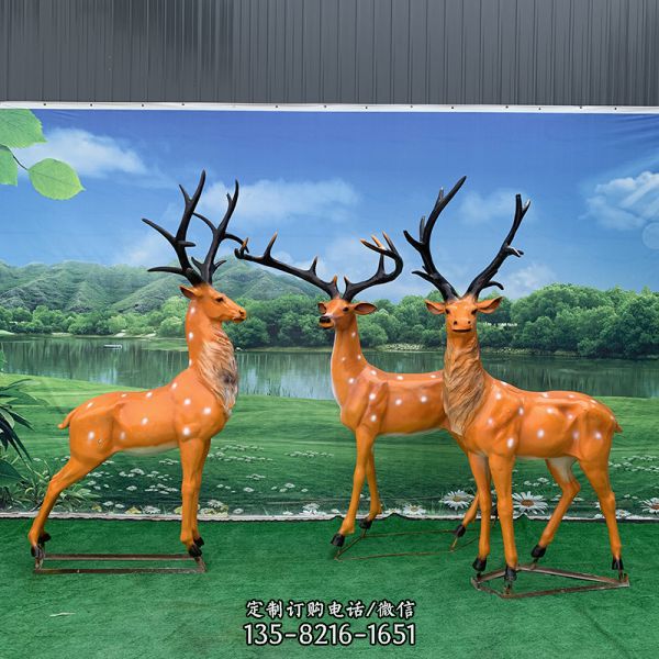 公園景區大型仿真動物玻璃鋼彩繪鹿雕塑