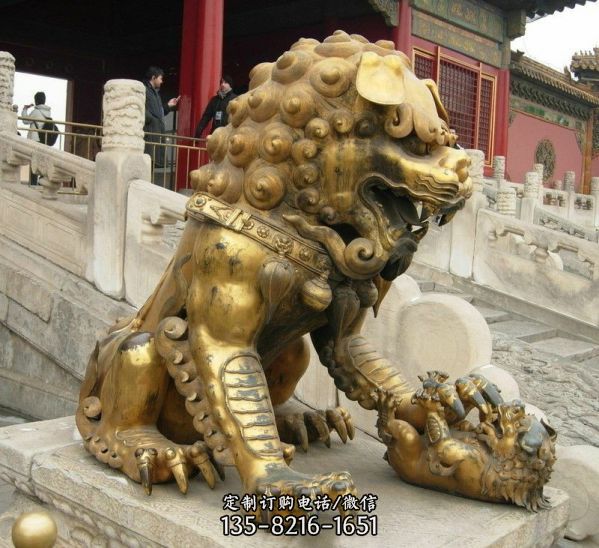 庭院創意不銹鋼獅子雕塑