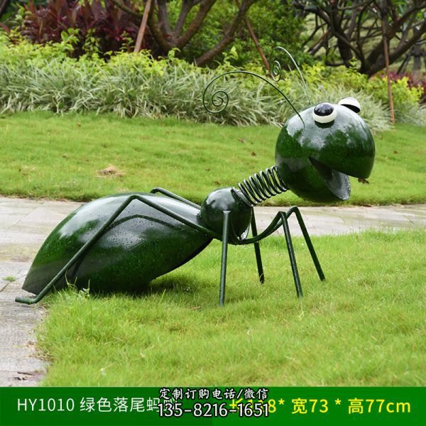 學(xué)校校區(qū)室外綠色落尾玻璃鋼螞蟻雕塑