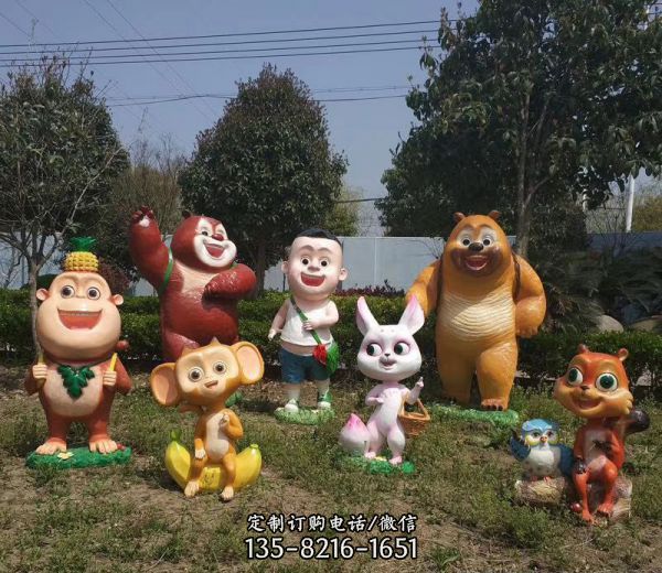 公園廣場(chǎng)草坪擺放熊熊樂(lè)園卡通人物玻璃鋼雕塑