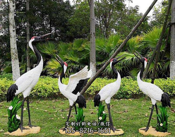 公園戶外玻璃鋼彩繪仿真動物丹頂鶴雕塑