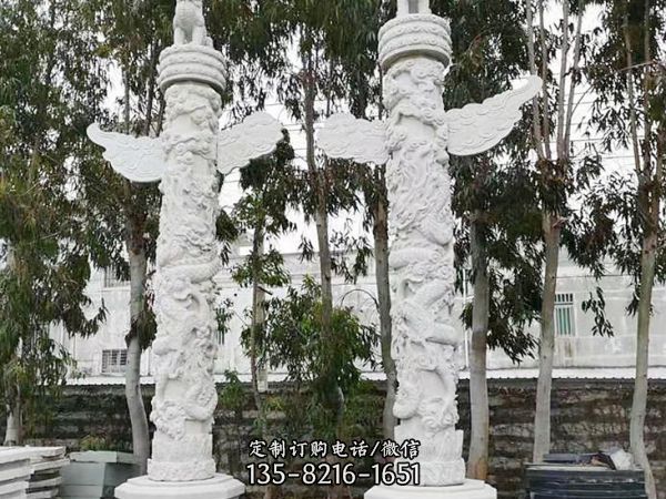 景區擺放漢白玉龍柱風水雕塑