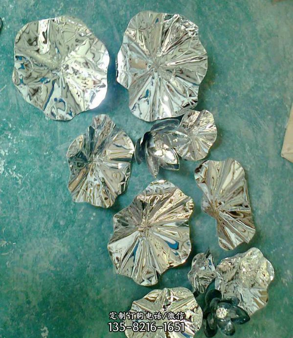 公園戶外廣場(chǎng)不銹鋼鏡面創(chuàng)意抽象工藝裝飾品荷葉雕塑