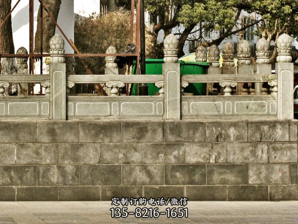 佛教寺院青石蓮花護欄雕塑