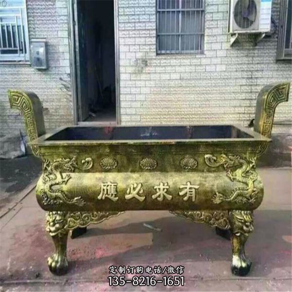 道教寺院擺放長形平口漆金仿銅香爐