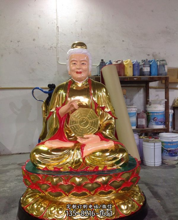 不銹鋼噴金烤漆大型寺廟景觀太極老母雕塑