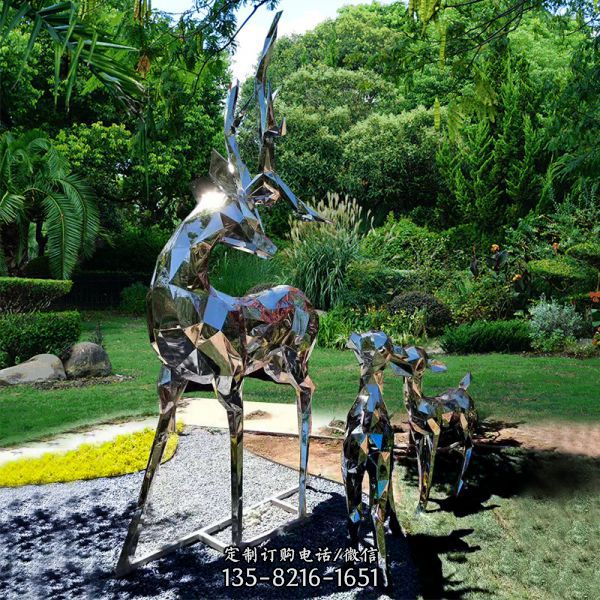 不銹鋼鏡面創(chuàng)意公園戶外梅花鹿雕塑