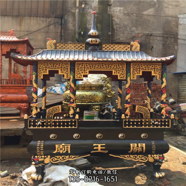 大型鑄銅彩繪鏤空浮雕祠堂祭祀香爐